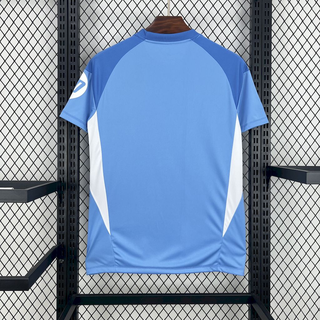 Real Madrid Edición Blue Sky 2025/26 Versión Fan