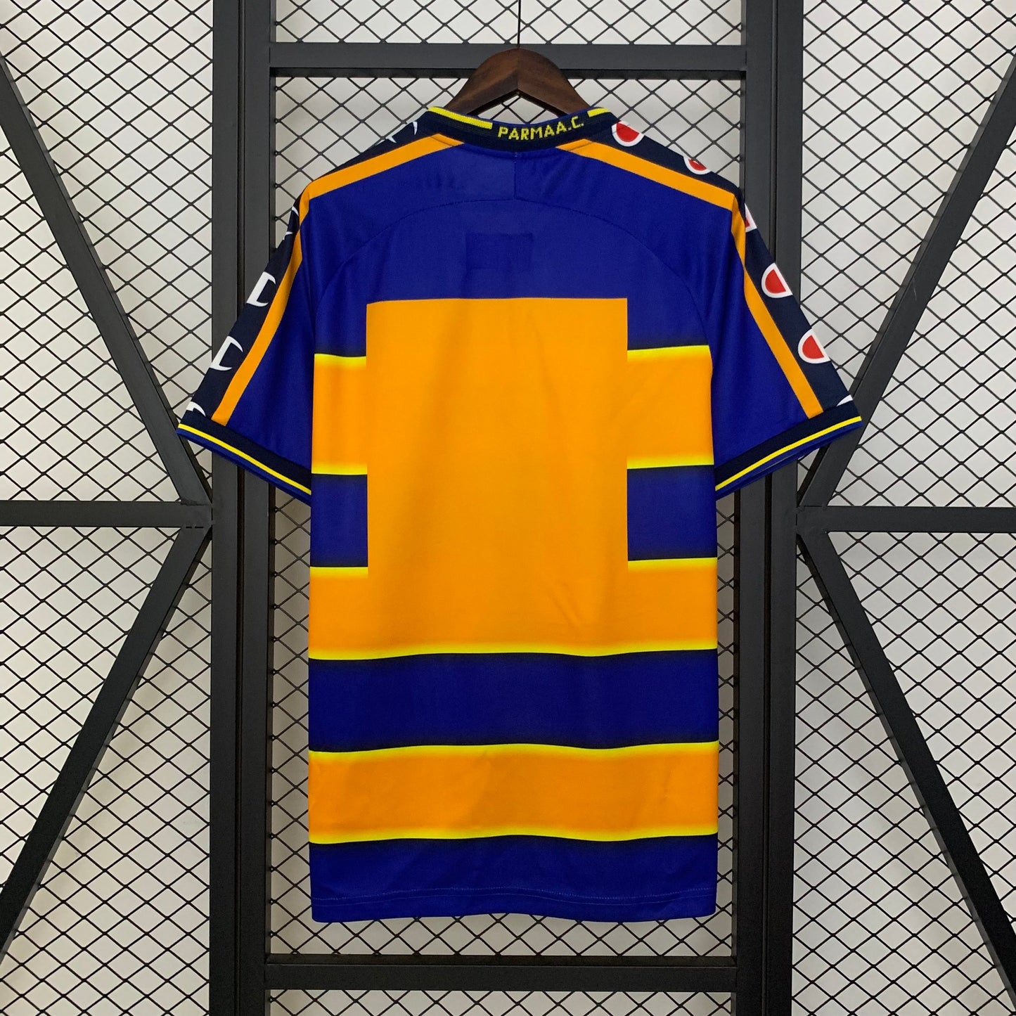 Camiseta Parma Local Retro 2002/03 Versión Fan