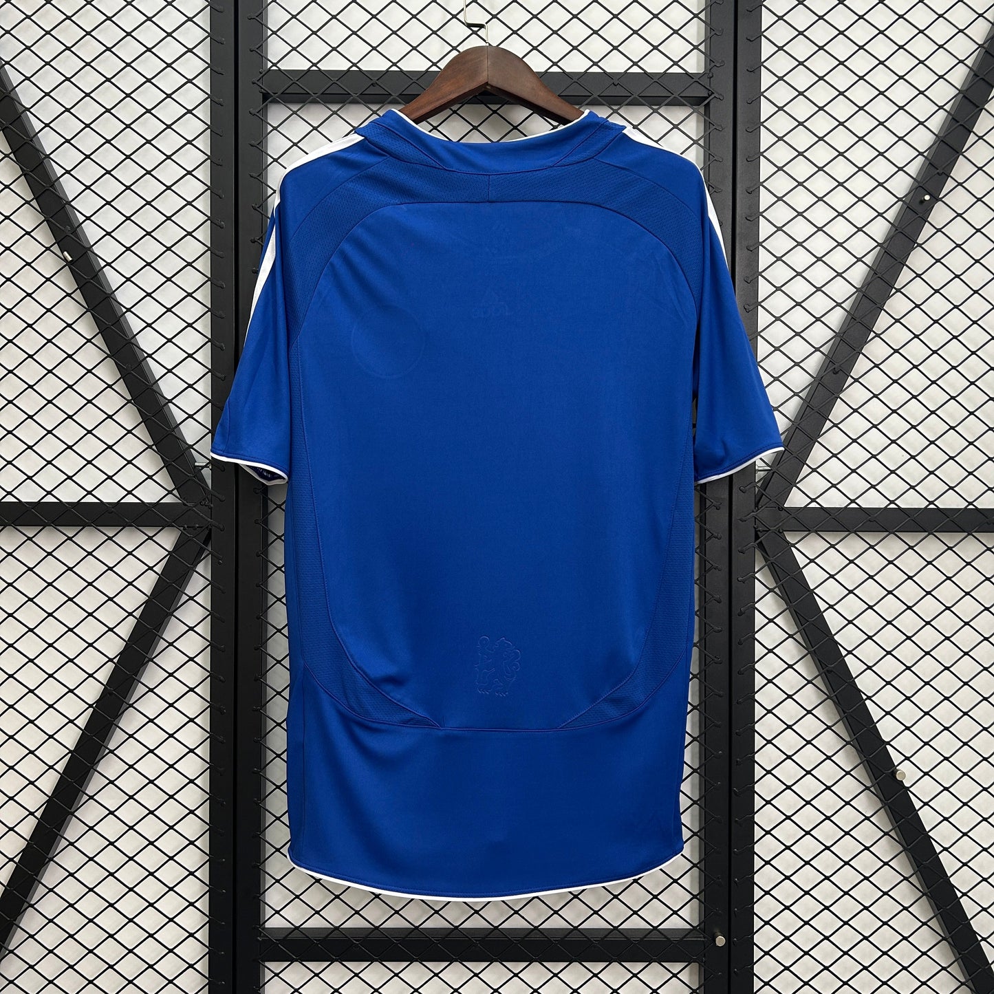 Camiseta Chelsea Retro Local 2006/07 Versión Fan