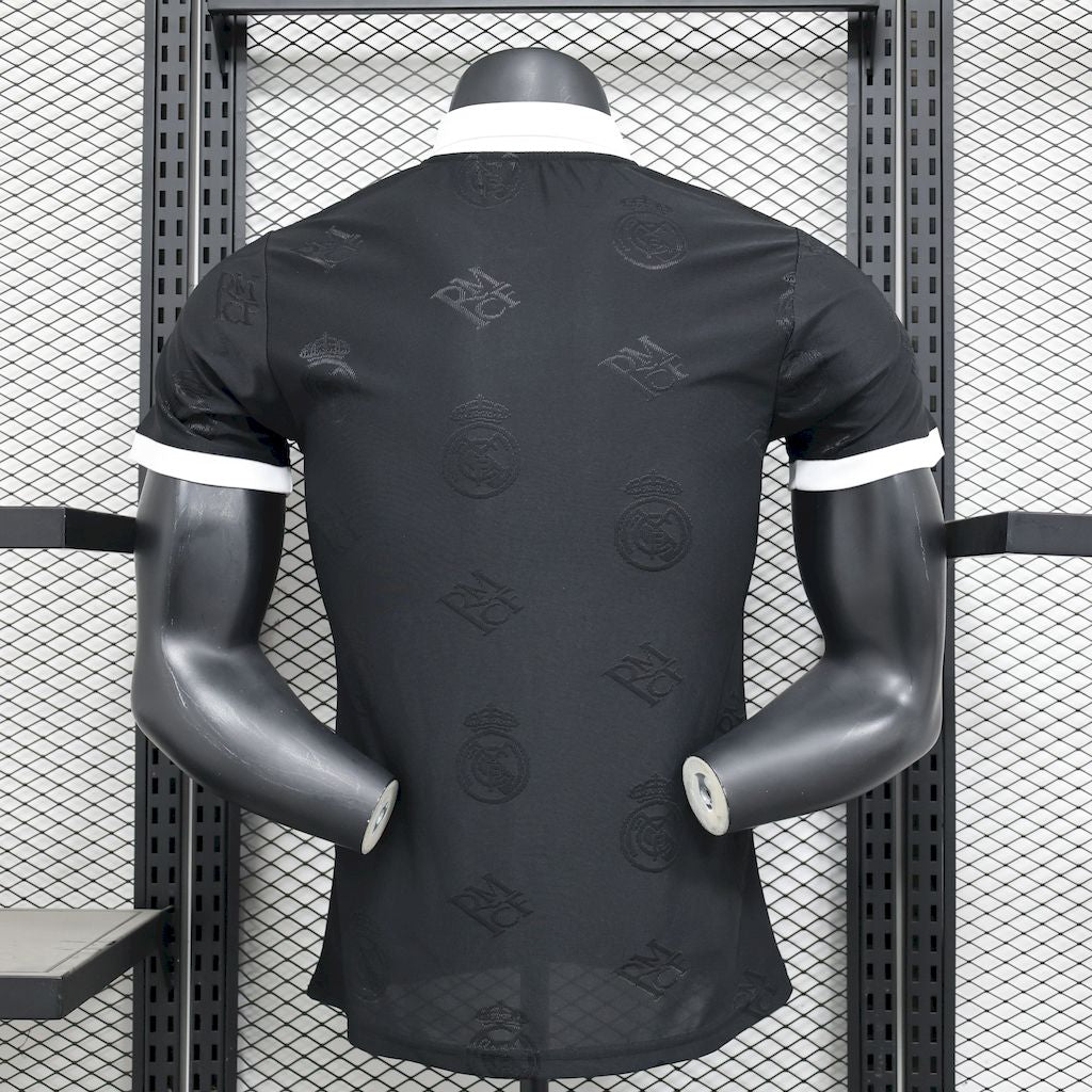 Real Madrid Polo Negro 2025/26 Versión Jugador