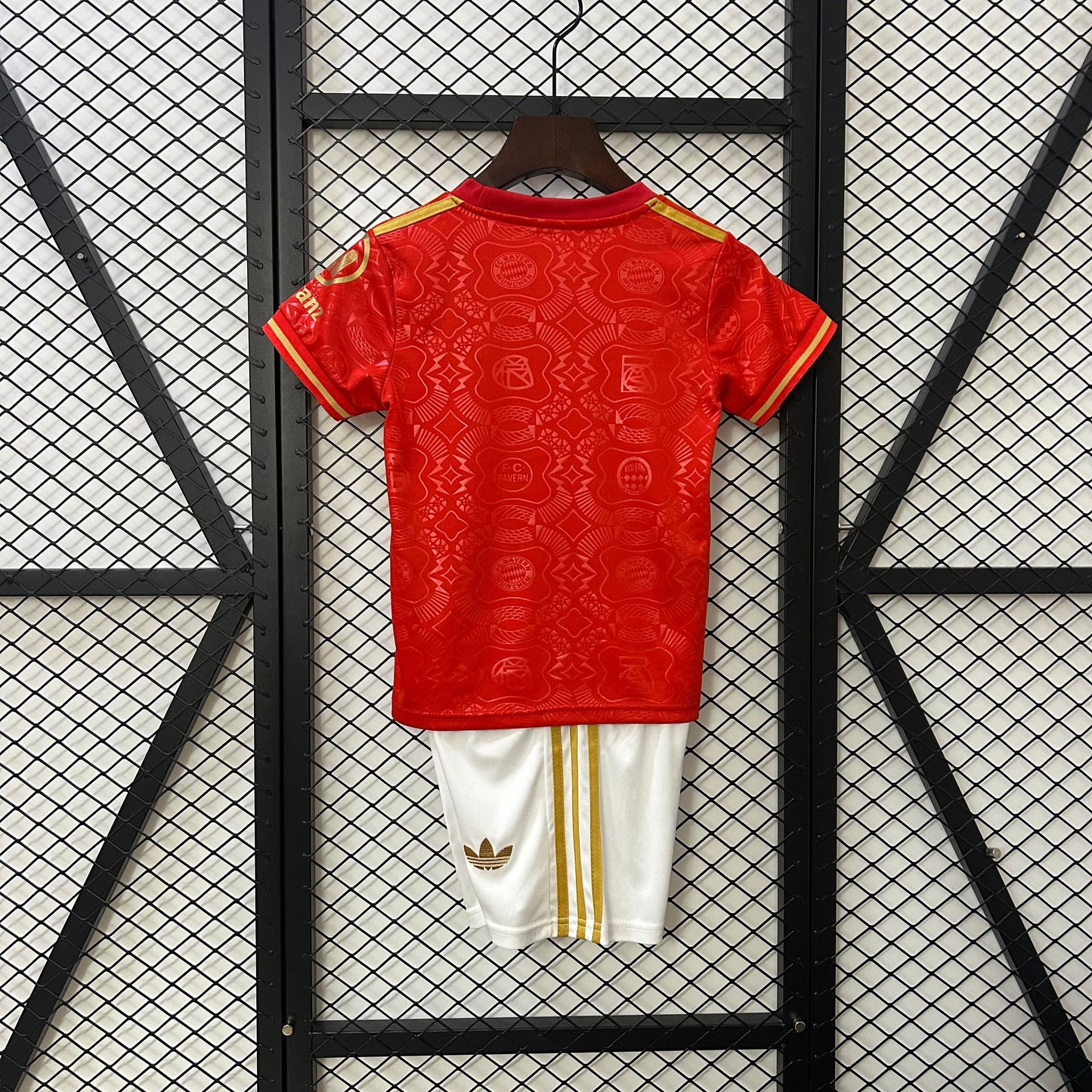 Bayern Munich Kit Niños 125 Aniversario 2025/26