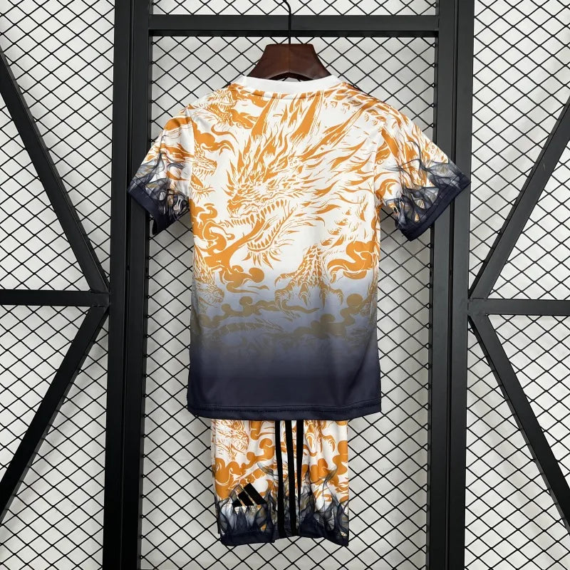 Real Madrid Kit Niños Edición Especial Naranja 2025/26