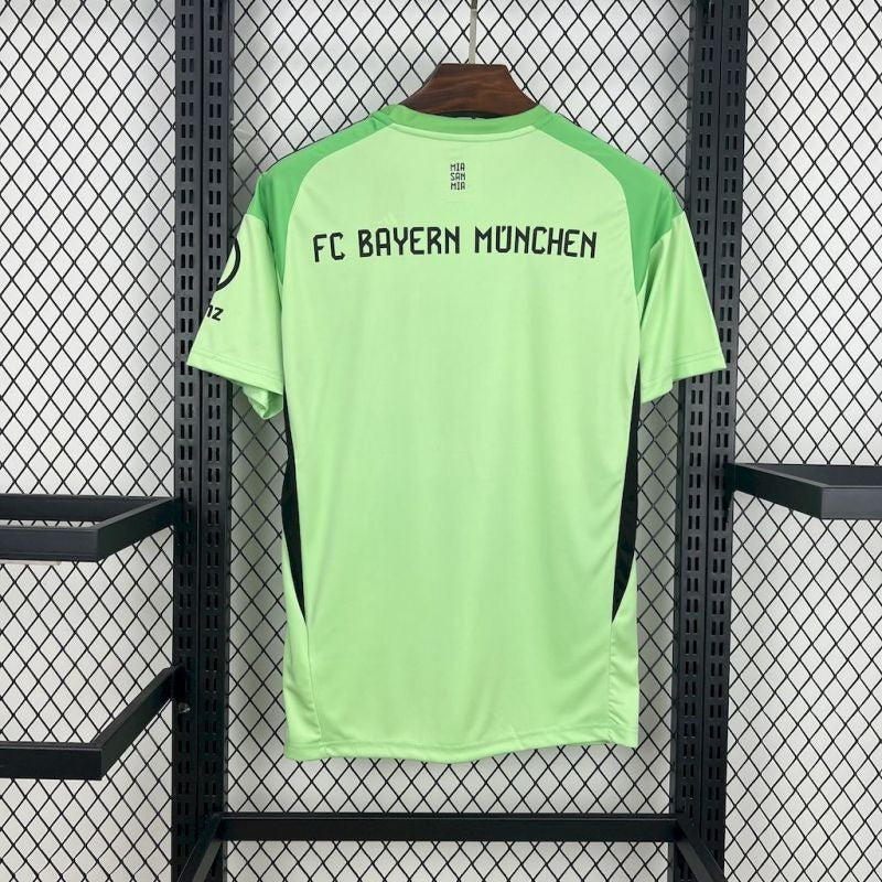 Camiseta Bayern Munich Portero Verde 2025/26 Versión Fan