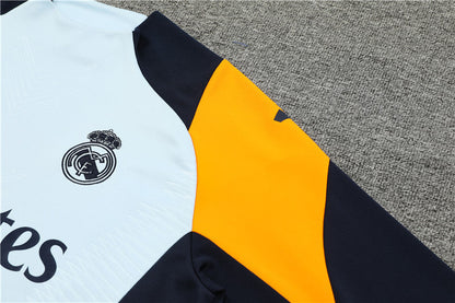 Buzo Completo Real Madrid Blanco Diseño Naranja
