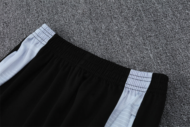 Buzo Completo Real Madrid Diseño Blanco y Naranja