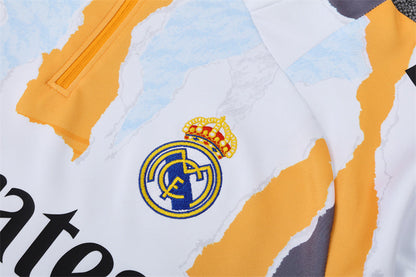 Buzo Completo Real Madrid Diseño Blanco y Naranja