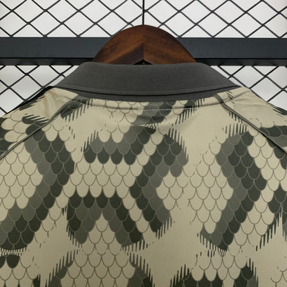 Camiseta Bayern Munich "Edición Especial Escamas" 2025/26 Versión Fan