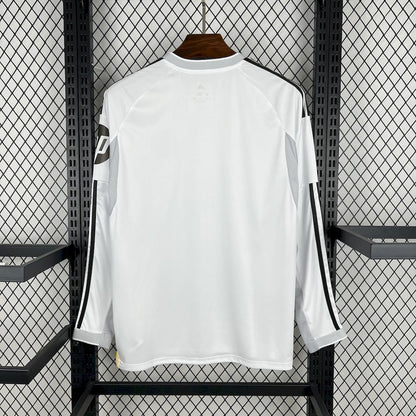 Real Madrid Manga Larga Local 2025/26 Versión Fan