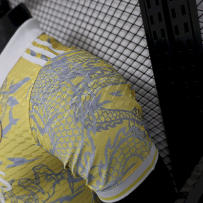 Real Madrid Polo Beige 2025/26 Versión Jugador