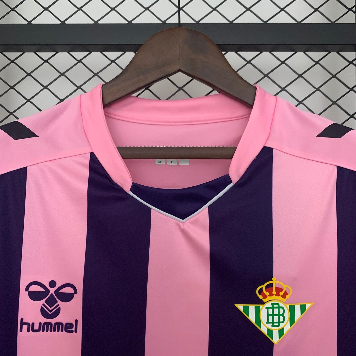 Camiseta Real Betis Edición Especial 2025/26 Versión Fan