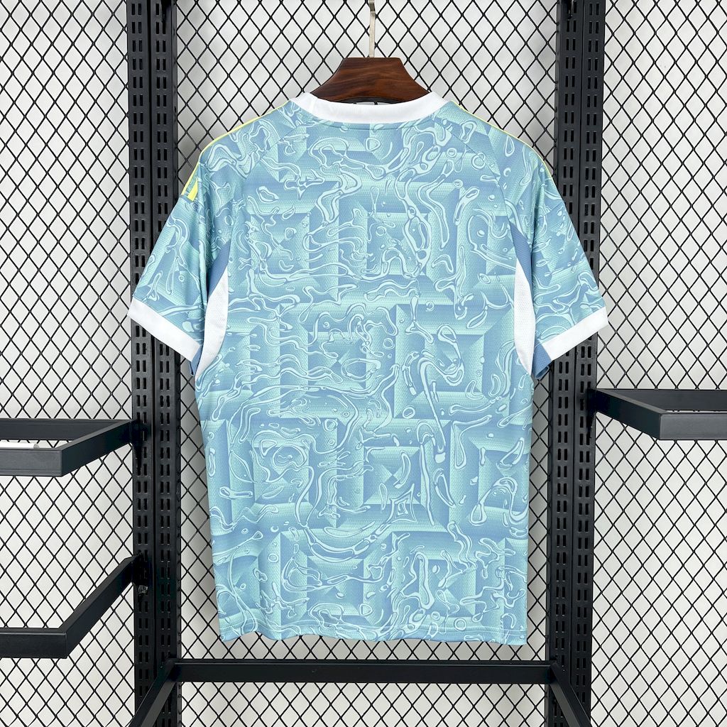 Camiseta Juventus Visita 2025/26 Versión Fan