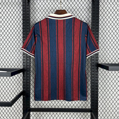 FC Barcelona Edición Especial Retro 2025/26 Versión Fan