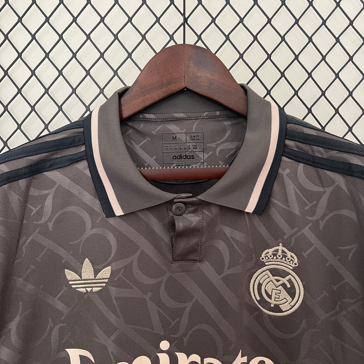 Camiseta Real Madrid Visita 2024/25 | Versión Fan
