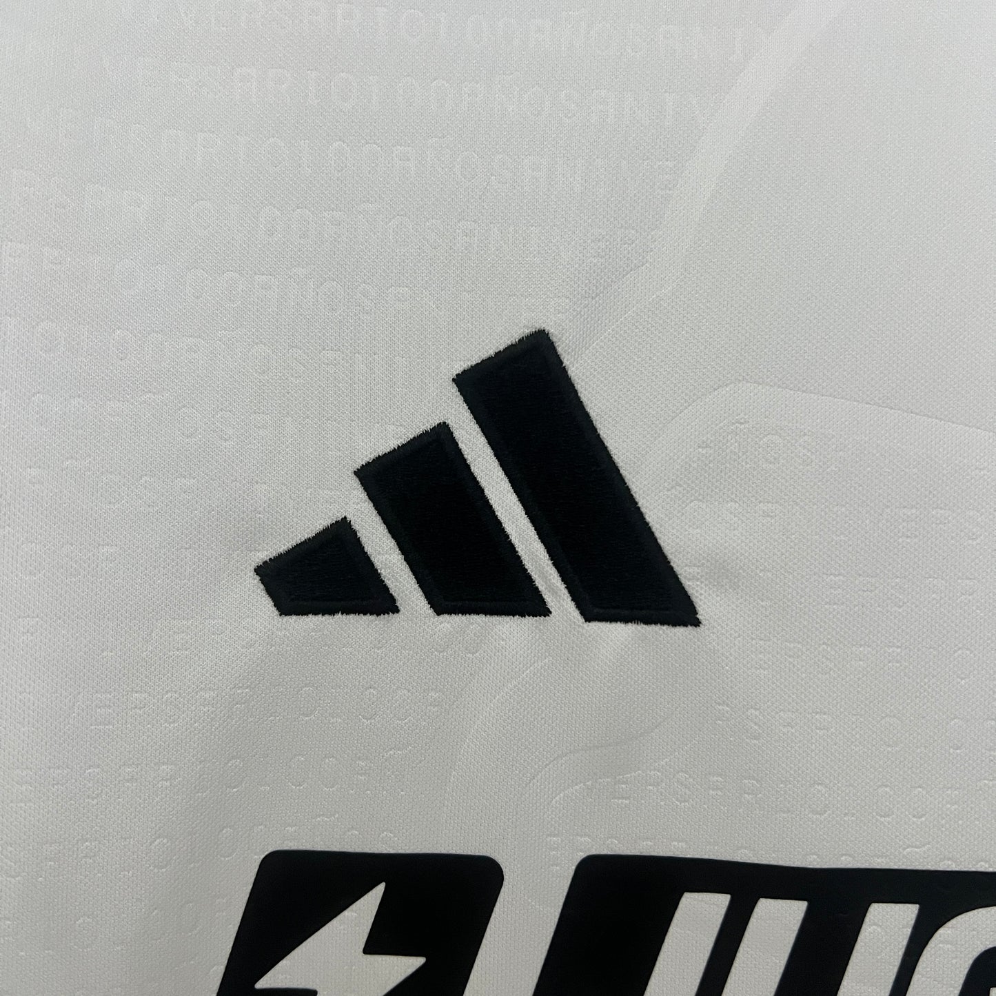 Camiseta Colo Colo local 2025