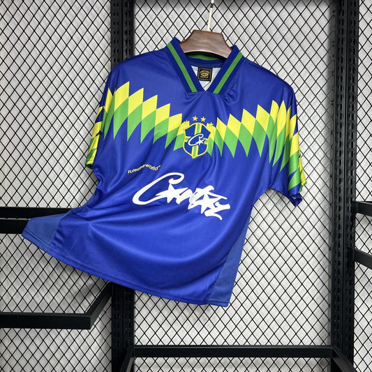 Camiseta Brasil Visita Corteiz Logo Retro 1995