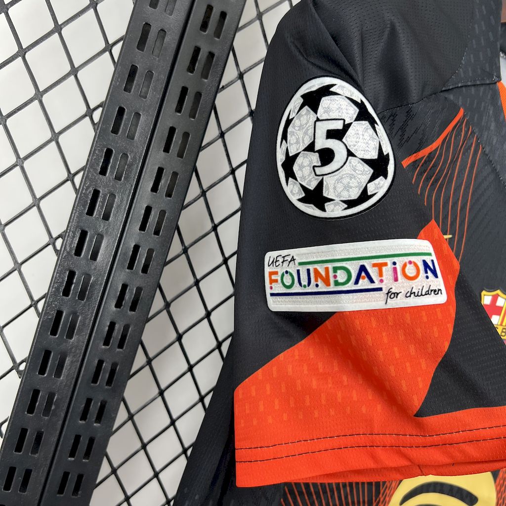 Camiseta FC Barcelona Edición Especial Negro y Naranja 2025/26 Versión Fan