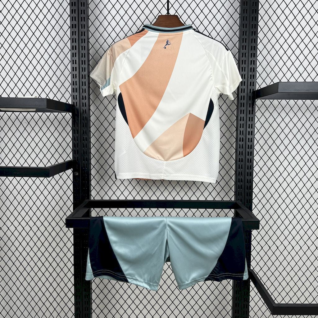 España Visita Kit Niños 2025/26