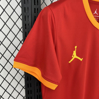 Camiseta Brasil "Jordan Rojo" 2025/26 Versión Fan