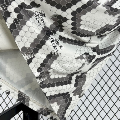 Camiseta Bayern Munich "Edición Especial Escamas Blancas" 2025/26 Versión Fan