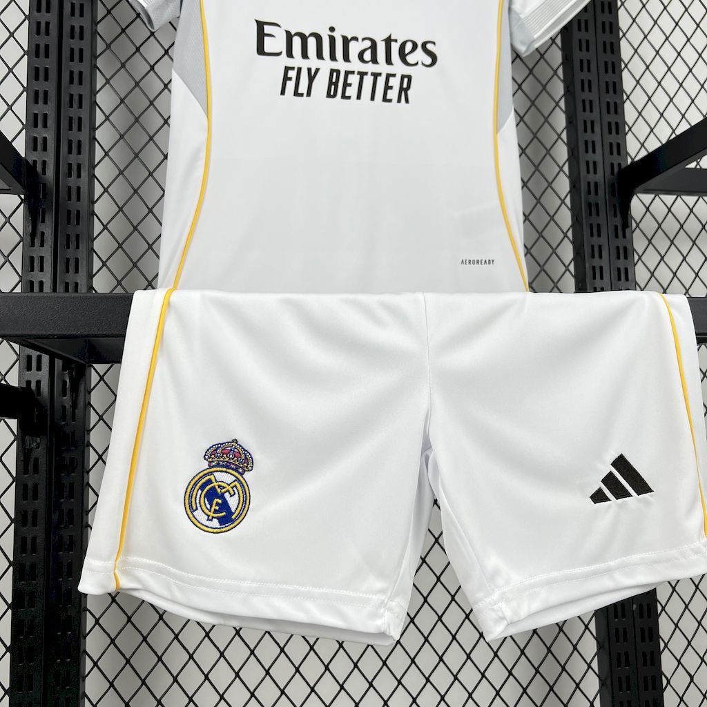 Real Madrid Kit Niños Local 2025/26