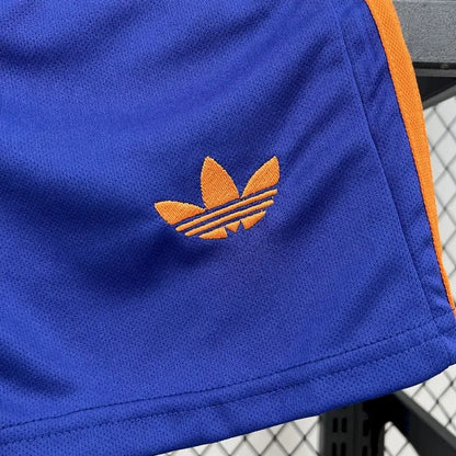 Newcastle Tercera 2025/26 Kit Niños