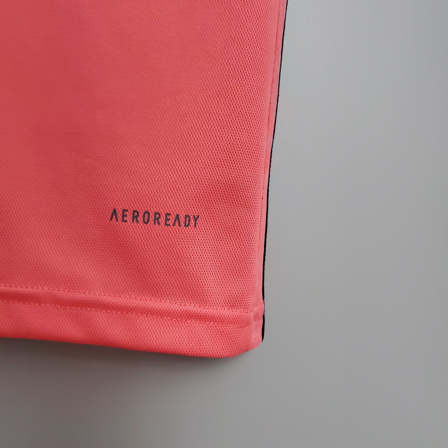 Camiseta Real Madrid Visita Retro 2020/21