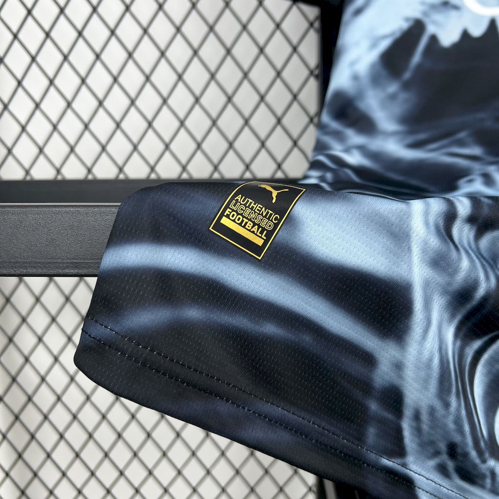 Camiseta Manchester City Edición Especial Negro y Azul 2025/26 Versión Fan