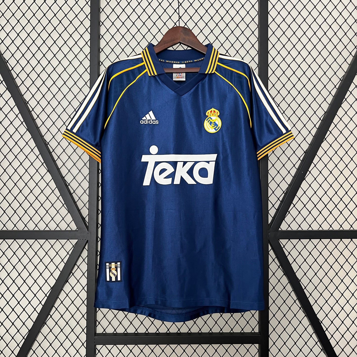 Camiseta Real Madrid Tercera Retro 1998/00
