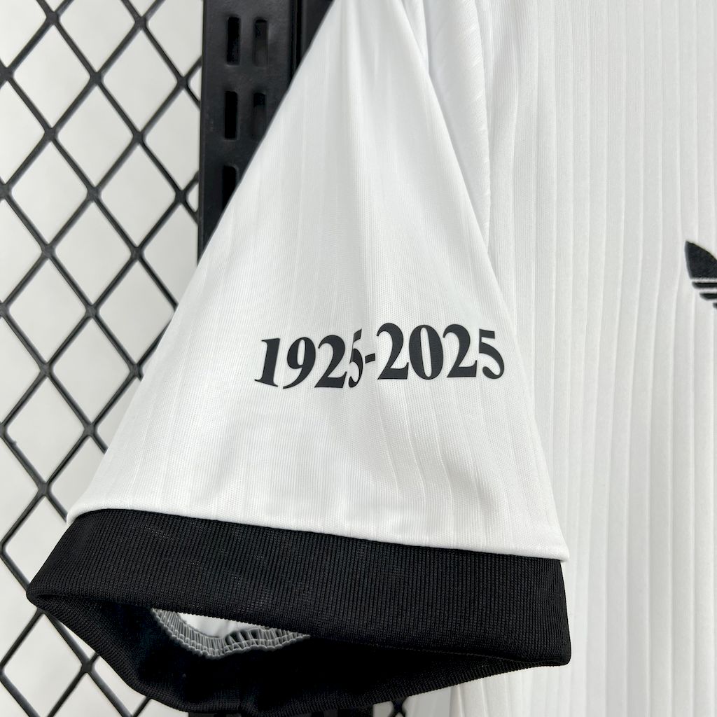 Camiseta Colo Colo "Casual Retro Blanca" 2025 Versión Fan