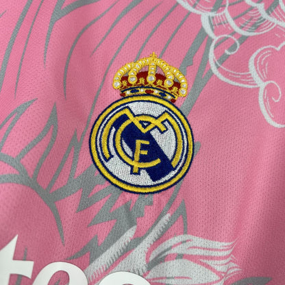 Real Madrid Edición Pink Dragon 2025/26 Versión Fan