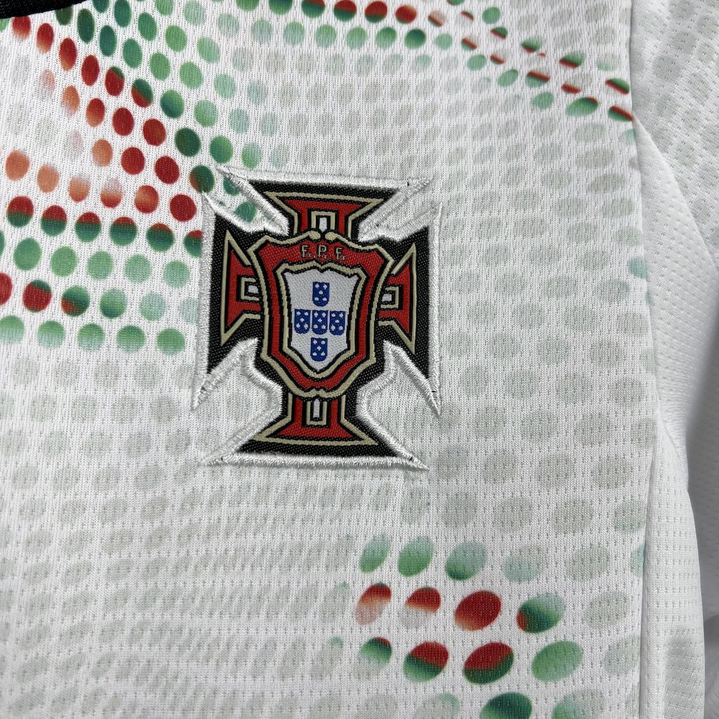Portugal Kit Niños Visita 2025/26