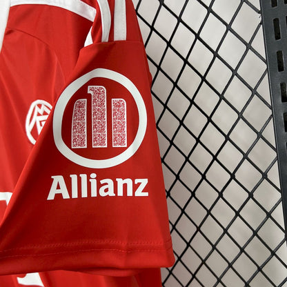 Camiseta Bayern Munich Portero 2025/26 Versión Fan