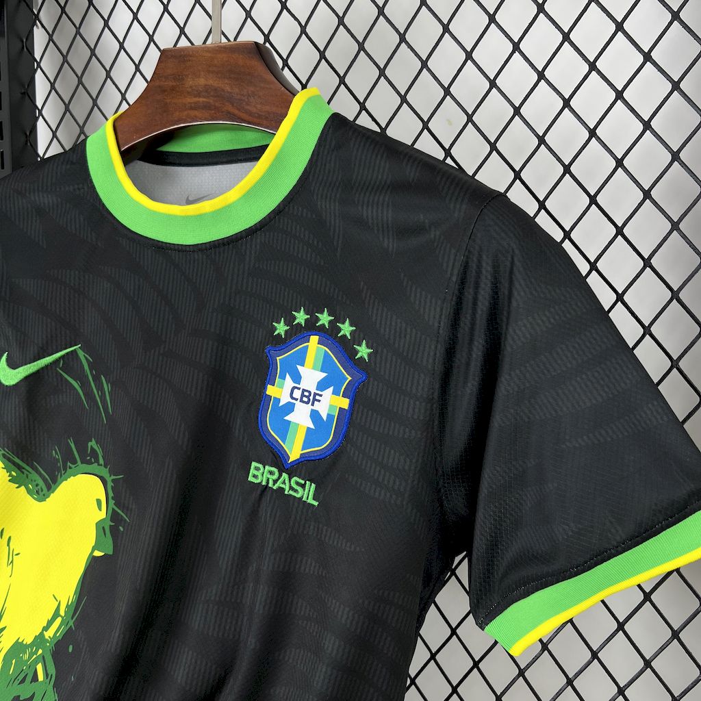 Camiseta Brasil "Edición Pigeon Negro" 2025/26 Versión Fan
