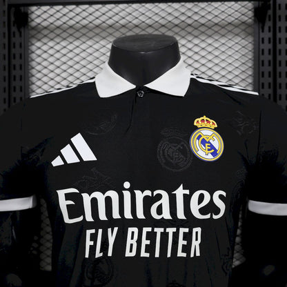 Real Madrid Polo Negro 2025/26 Versión Jugador