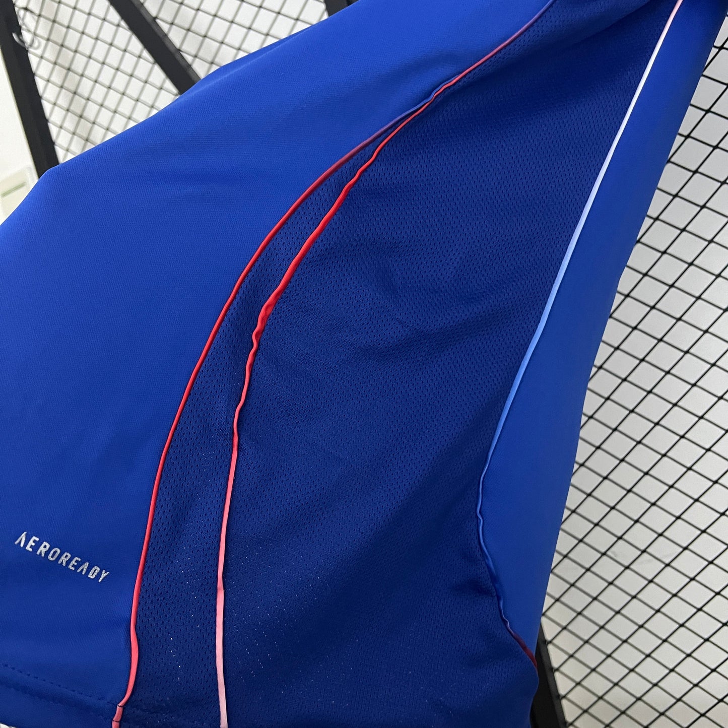 Camiseta Universidad de Chile Local 2025 Versión Mujer