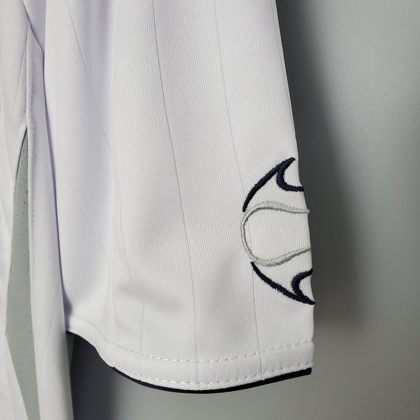 Camiseta Real Madrid Local "Teamgeist" Series Retro 2006/07