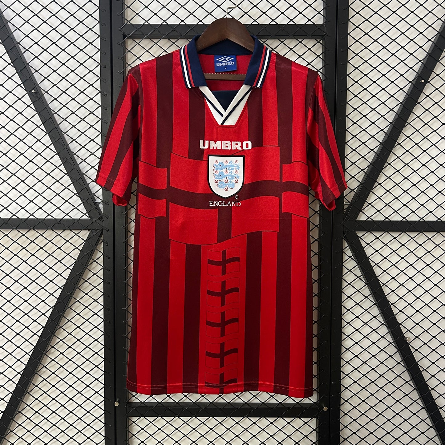 Camiseta Inglaterra Visita Retro 1998 Versión Fan