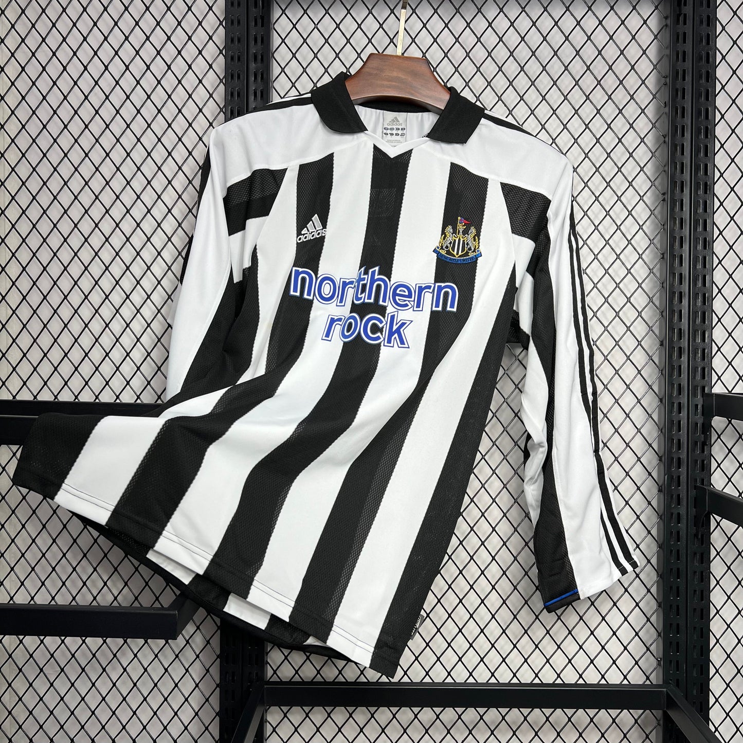 Camiseta Newcastle United Local Retro Manga Larga 2003/05