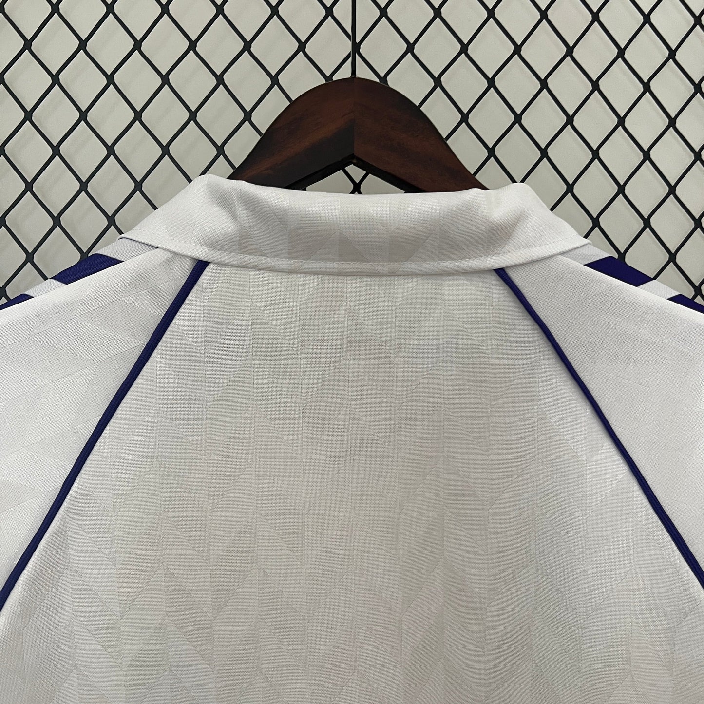 Camiseta Real Madrid Local Retro 1988 Versión Fan