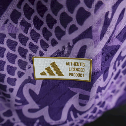 Real Madrid Dragon Morado 2025/26 Versión Jugador