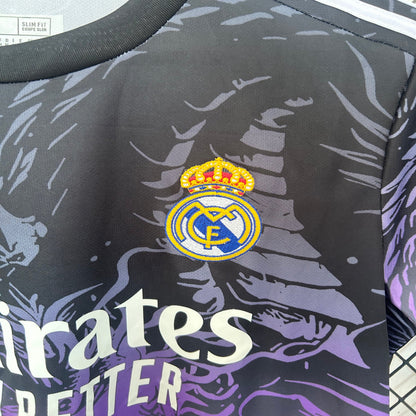 Real Madrid Edición Dragón Morado 2025/26 Versión Fan