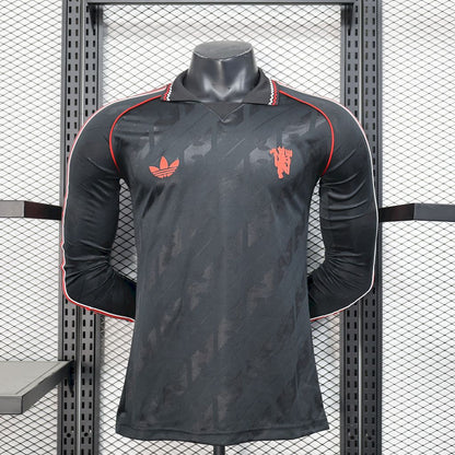 Camiseta Manchester United Manga Larga Edición Especial Negro 2025/26 Versión Jugador