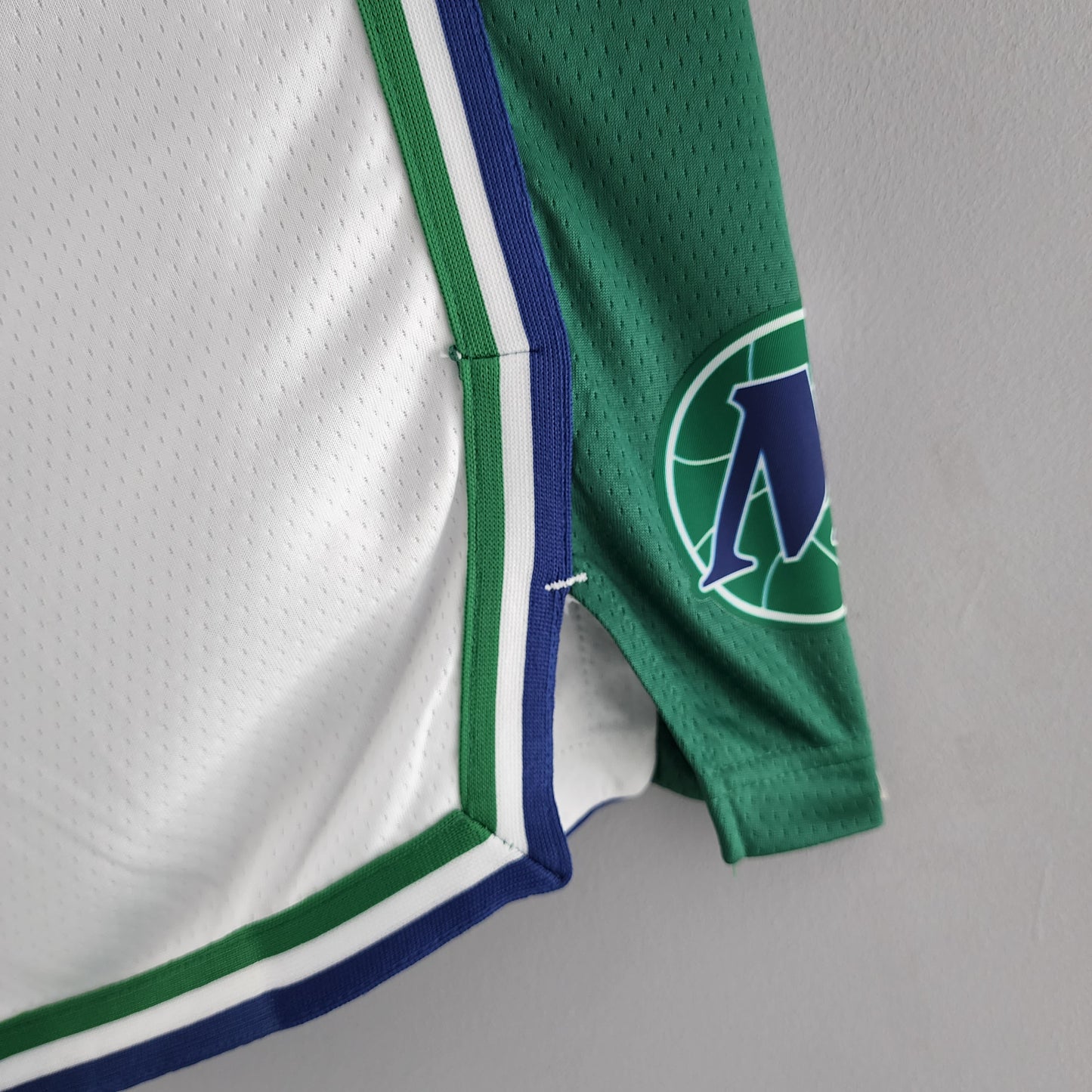 Camiseta Dallas Mavericks "City Edition" Shorts Blanco Verde