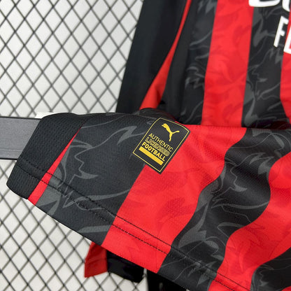 Camiseta AC Milán Manga Larga Local 2025/26 Versión Fan
