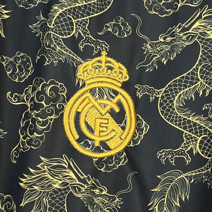 Real Madrid Edición Golden Dragon 2025/26 Versión Fan