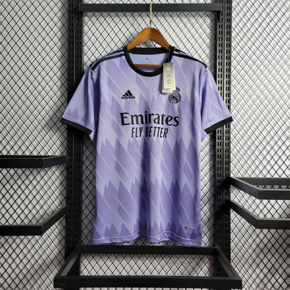 Camiseta Real Madrid Visita 2022/23 Versión Fan