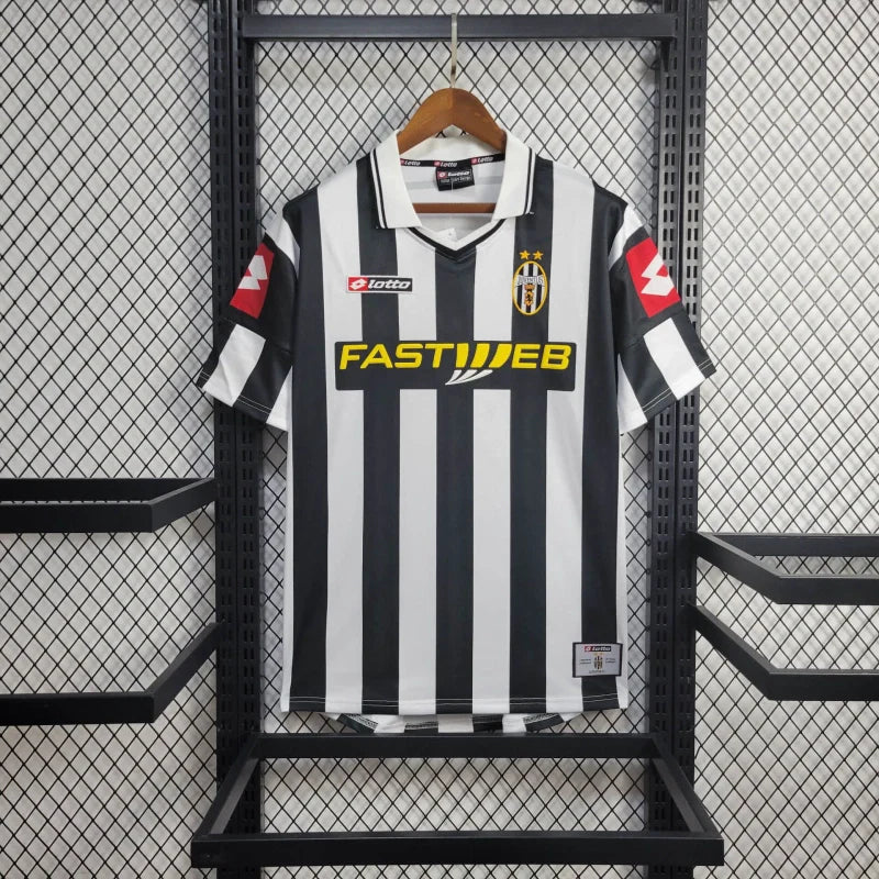 Camiseta Juventus Retro 2001/02