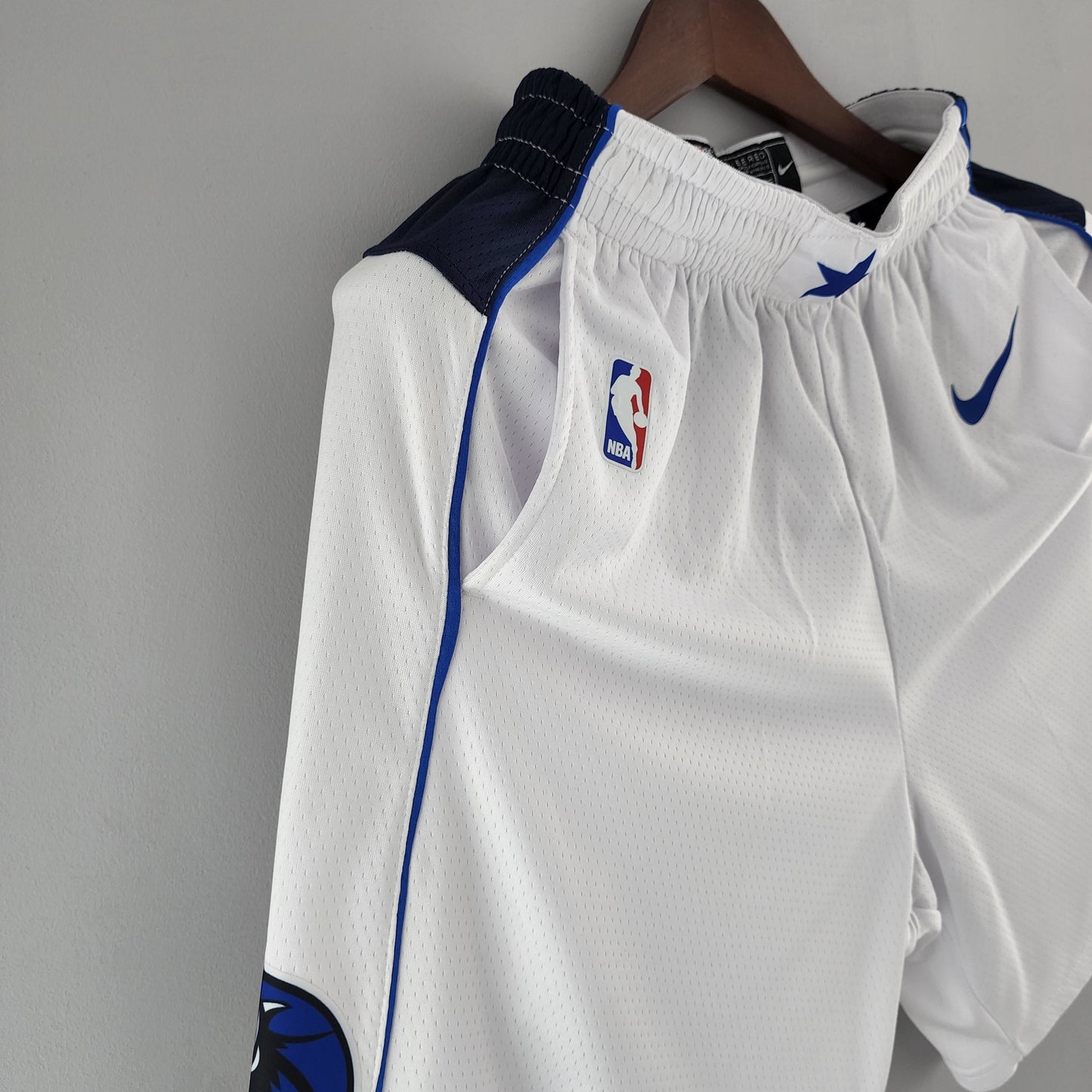 Camiseta Dallas Mavericks Shorts Blanco