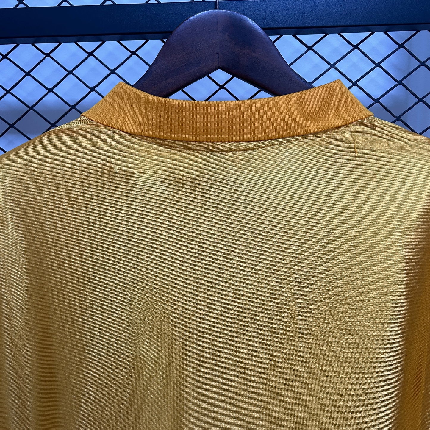 Wolves 70 Aniversario 2025/26 Versión Fan