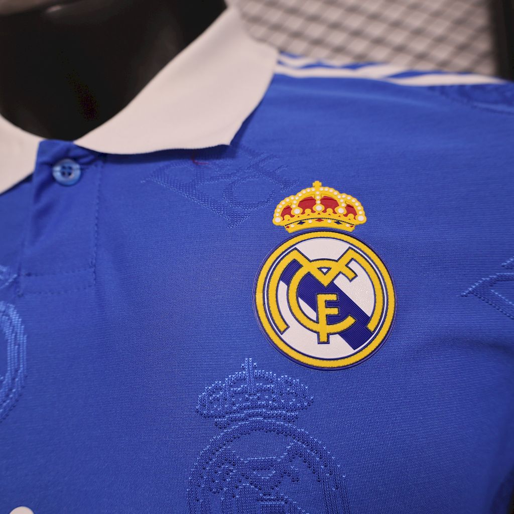 Real Madrid Polo Azul 2025/26 Versión Jugador